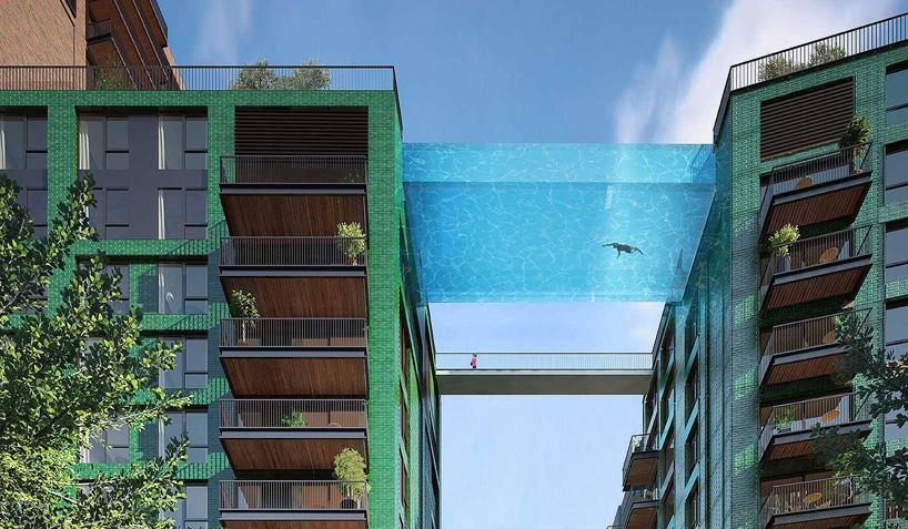 في لندن حوض سباحة معلق على ارتفاع 10 طوابق بين مبنيين 