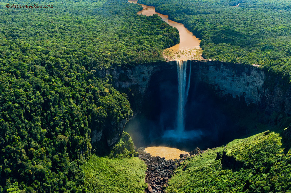 Kaieteur Falls in central Essequibo Territory, Guyana