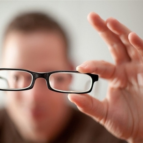 4 طرق آمنة تخلصك من مشكلة قصر النظر