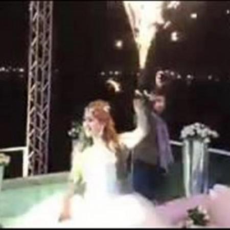 بالفيديو عروس تشعل حفل زفافها بالرقص بالألعاب النارية