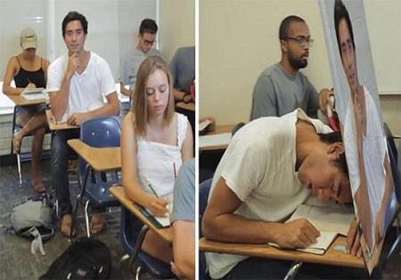 بالفيديو طالب يلجأ لهذه الحيلة من أجل النوم أثناء المحاضرات!
