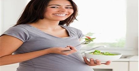 للنساء فقط 4 أطعمة ضرورية خلال فترة الحمل