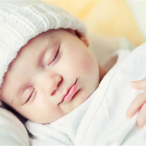أنواع الفتق عند الأطفال حديثي الولادة وطرق علاجه