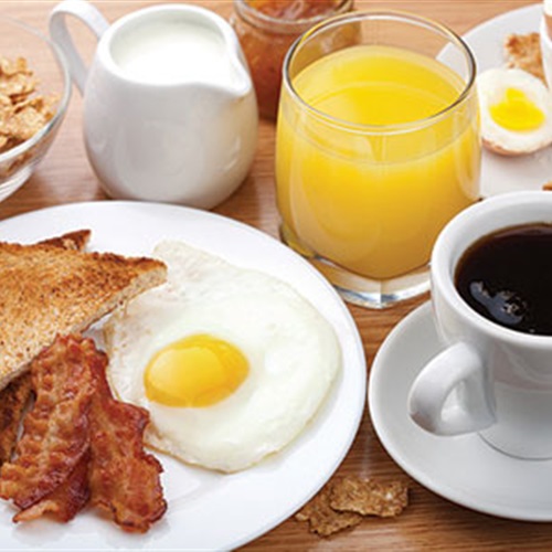 4 أطعمة في وجبة الإفطار تساعد على حرق الدهون وتمنحك الطاقة
