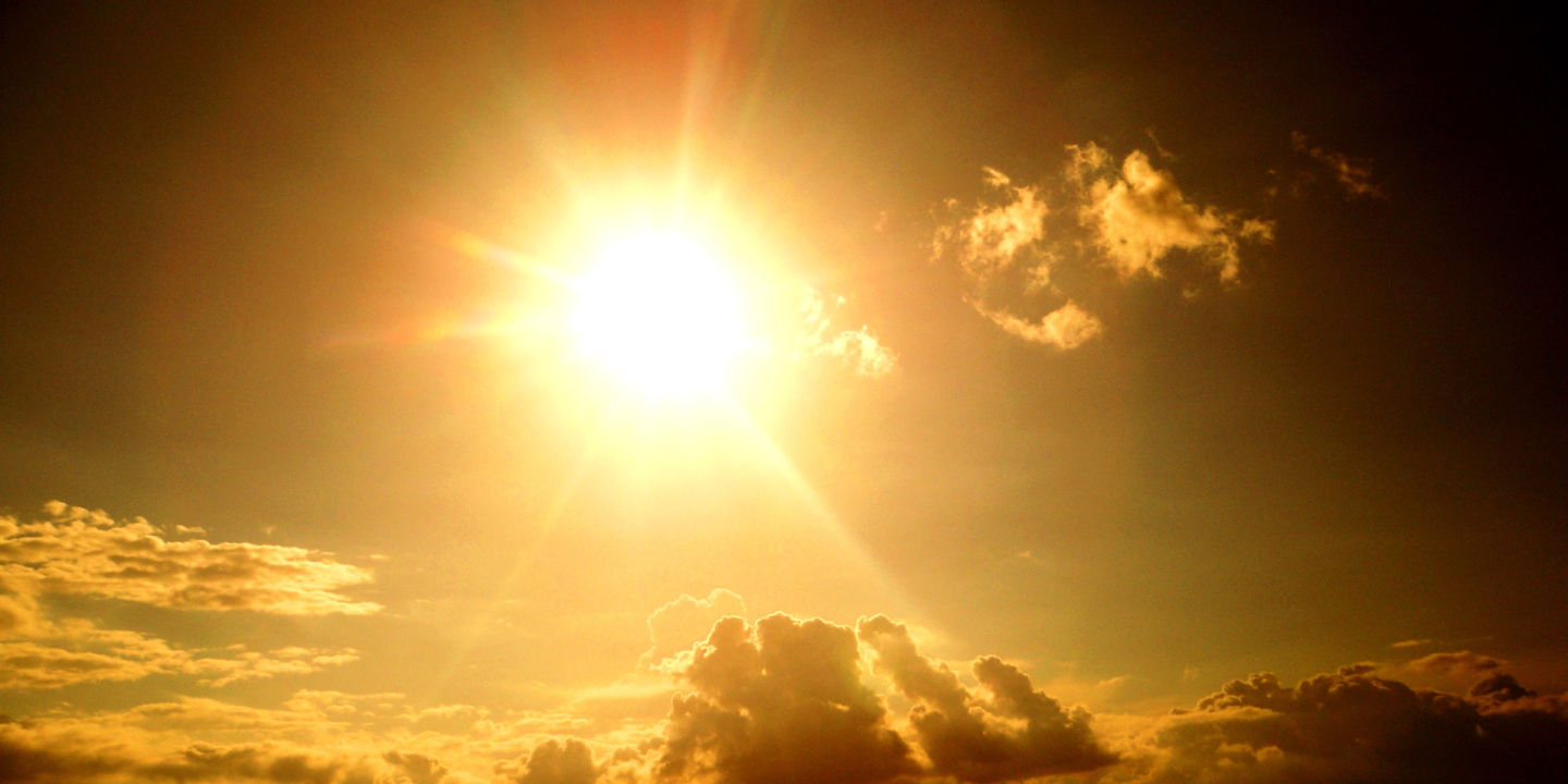 تجنُّب أشعة الشمس درع الوقاية من سرطان الجلد