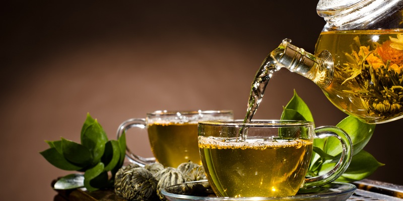 السعوديون في لائحة الأكثر استهلاكاً للشاي الأخضر والسبب 