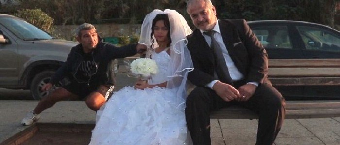فيديو فى لبنان خمسينى يتزوج من طفلة فى الـ 12 من عمرها ، شاهد رد فعل المارة