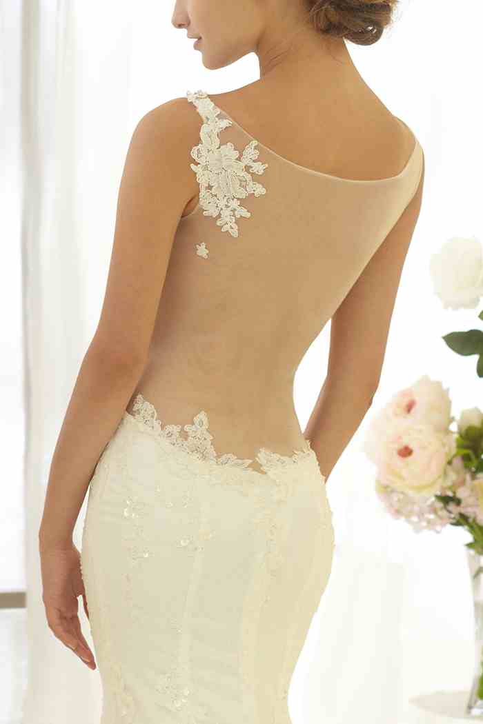 lace-wedding-dress-open-back-say-yes-dress-ugftnabd