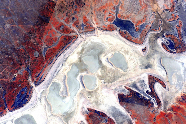 صور جديدة من الفضاء لكوكب الأرض وبالتحديد أستراليا