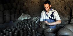 صناعة الفخار فن عمره 8500 عام