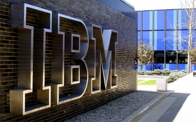 واتسون كمبيوتر متقدم لعلاج السرطان من IBM