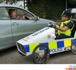 صور سيارات شرطة مضحكة