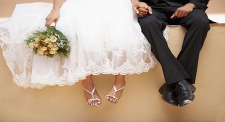 مصر لصوص أذكياء يقيمون حفل زفاف لسرقة شقة 