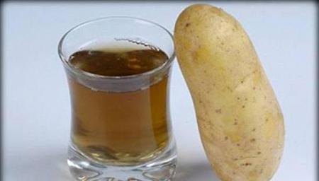 يخفض السكر يقاوم السرطان تعرَّف على فوائد عصير البطاطس