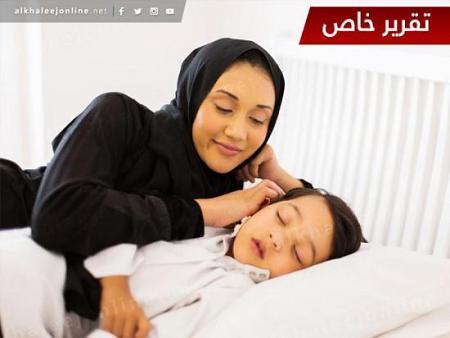 6 خطوات لينام طفلك في سريره وحده