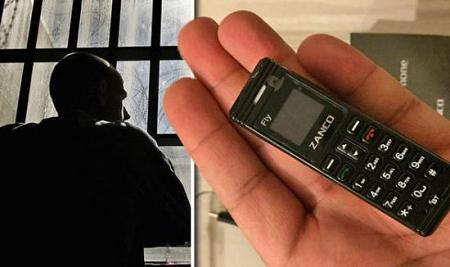 أصغر هاتف في العالم، للسجناء فقط!
