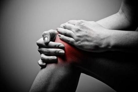 علاجات طبيعية خارقة لأوجاع الركبة
