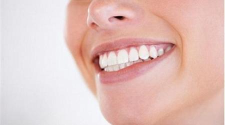 10 حقائق صادمة عن أخطاء نرتكبها تدمر صحة أسناننا