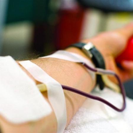 فوائد ومخاطر التبرع بالدم