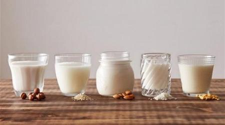 ما نوع الحليب المناسب لمريض السكري؟