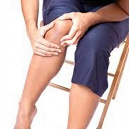 4 وصفات منزلية لعلاج خشونة الركبة وآلام المفاصل