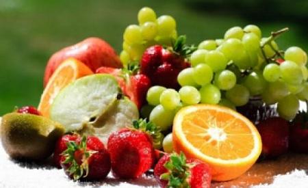 7 طرق للاستفادة من الفاكهة غير الطازجة