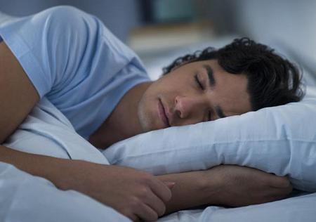للرجل عدد ساعات النوم يؤثر على خصوبتك