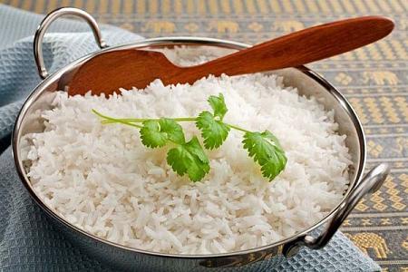 طريقة تحضير الأرز قد تسبب التسمم وأغذية داخل المطبخ تهدد صحتك 