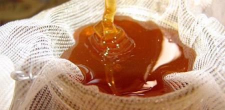 علاج انسداد الأنابيب بالعسل