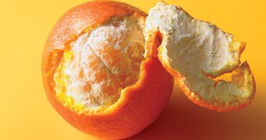 4 وصفات طبيعية بقشر البرتقال للعناية بالبشرة يخلصك من الرؤوس السوداء 
