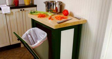 4 حلول للتخلص من الرائحة الكريهة لصندوق القمامة فى مطبخك