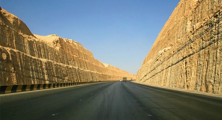 حقائق عن الطرق السريعة في السعودية