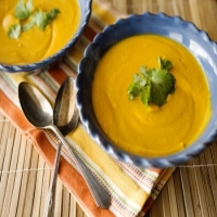 يعتبر شوربة الزنجبيل من أهم أنواع حساء إنقاص الوزن