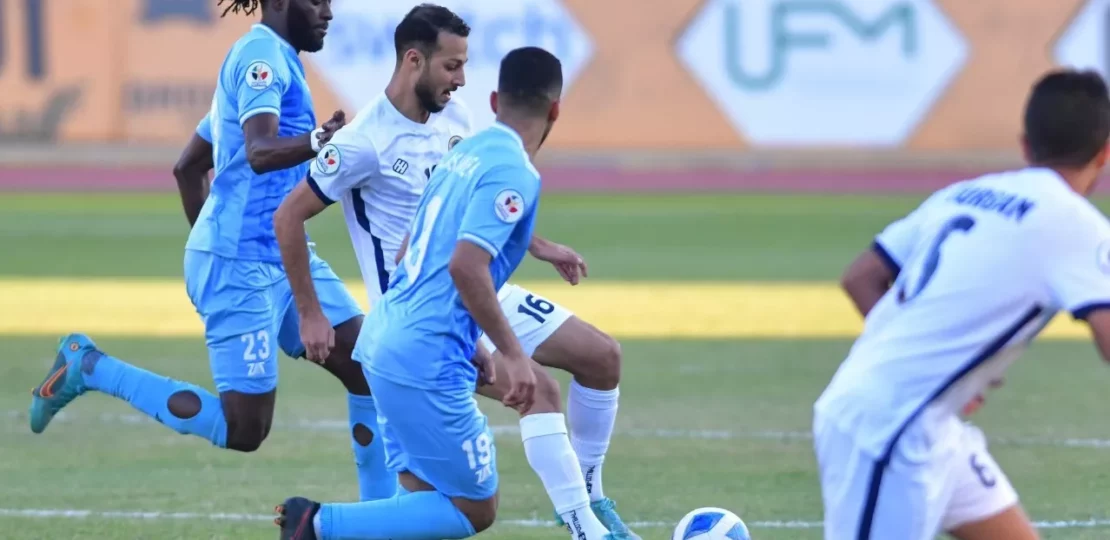 التضامن يخطف بطاقة التأهل من السالمية بهدف قاتل في كأس ولي العهد الكويتي 1 Burgan and Al Tadamon