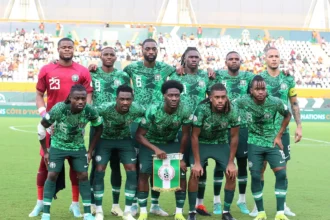 صراع أفريقي مشتعل على موهبة الكونغو.. الأهلي وبيراميدز في سباق خطف إينو لومبا 1 Super Eagles