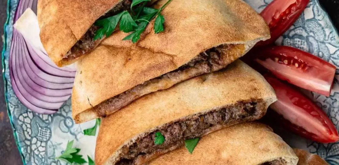 طريقة عمل الحواوشي البلدي في البيت بطعم المطاعم 1 a38e47a3a8f005324a6807a0418b58e8