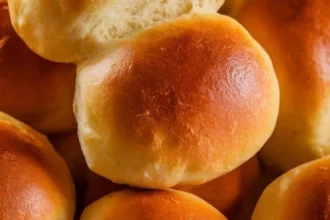 طريقة عمل العيش الفينو في البيت بطراوة المخابز وتكلفة أقل 1 bread rolls1