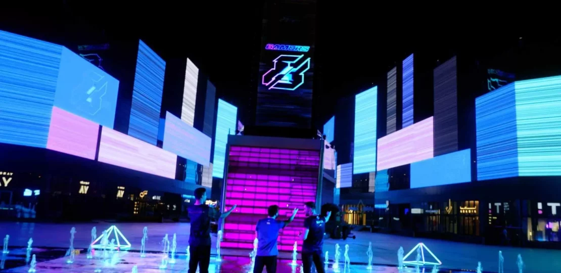 الرياضة الإلكترونية Esports: كيف صارت صناعة وفرص عمل للشباب 1 esports tournament arena