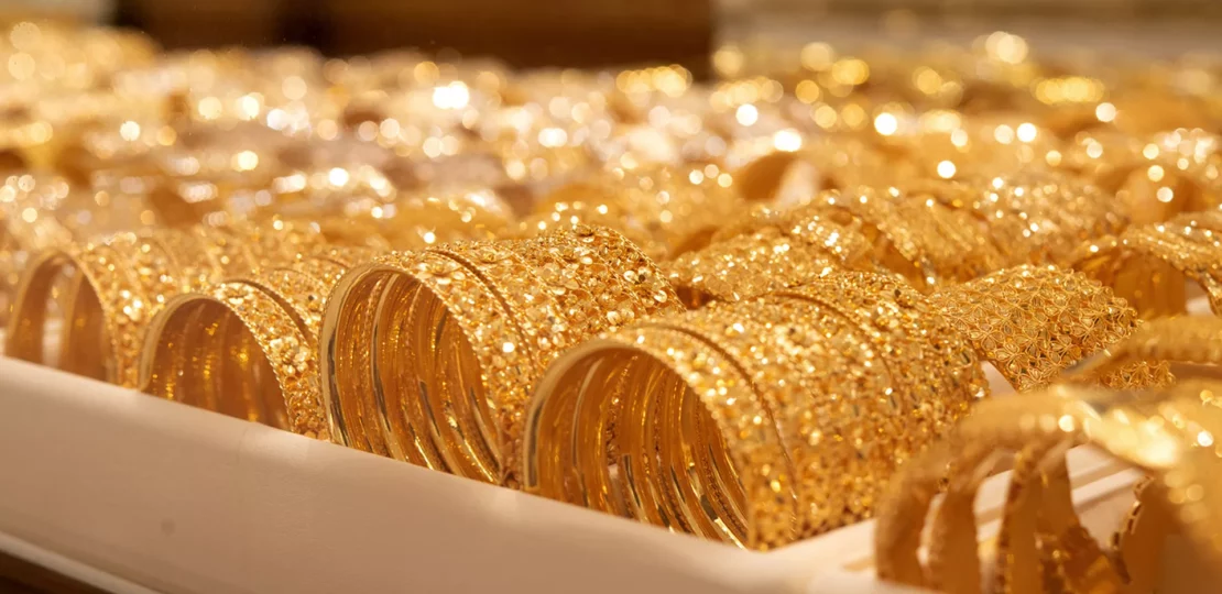 بعد تراجع عيار 21.. سعر الذهب اليوم الجمعة 23 يناير 2026 بالمصنعية 1 gold jewelry shop egypt