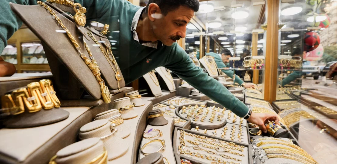 سعر الذهب اليوم في مصر 2026.. استقرار عيار 21 بعد آخر موجة ارتفاع بالصاغة 1 gold prices Egypt scaled 1