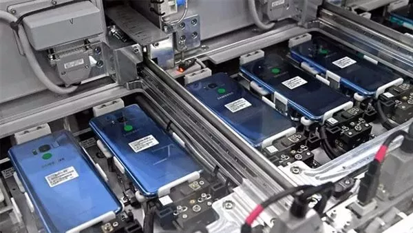 صناعة المحمول في مصر 2026 تقود تحولًا اقتصاديًا كبيرًا 1 mobile phone factory Egypt