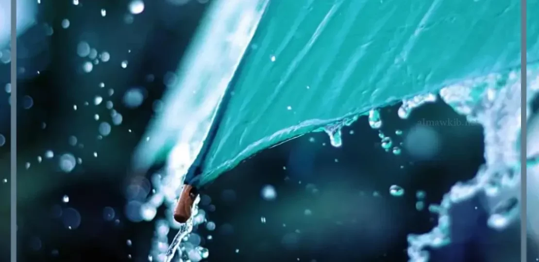تفسير حلم المطر في المنام: رحمة واسعة وفرج يطرق بابك 1 rain falling at night