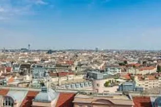 عاصمة النمسا وعاصمة تشيكيا: فيينا وبراغ في سطور ممتعة 20 vienna prague skyline