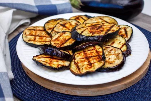 طريقة عمل الباذنجان المقلي بدون زيت بطعم مقرمش 2 crispy oil free eggplant slices