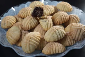 طريقة معمول التمر بالسميد الفاخر بقوام هش 5 date maamoul semolina cookies