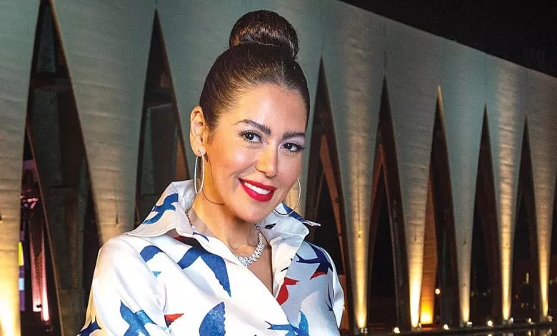 Egyptian actress interview studio