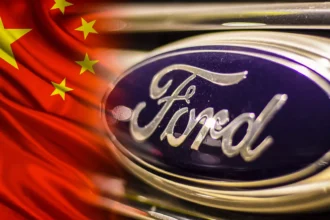 فورد توقف شحناتها إلى الصين وتأثير القرار على سوق السيارات العالمي 18 Ford cars export trade tension