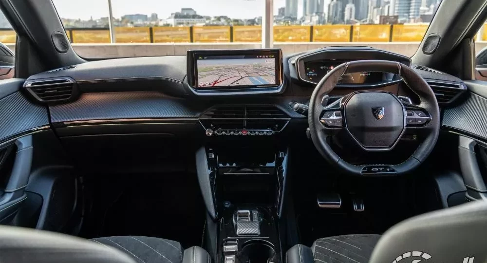 بيجو 2008 موديل 2025 في مصر: مواصفات قوية وسعر ينافس بقوة 1 Peugeot 2008 2025 exterior interior