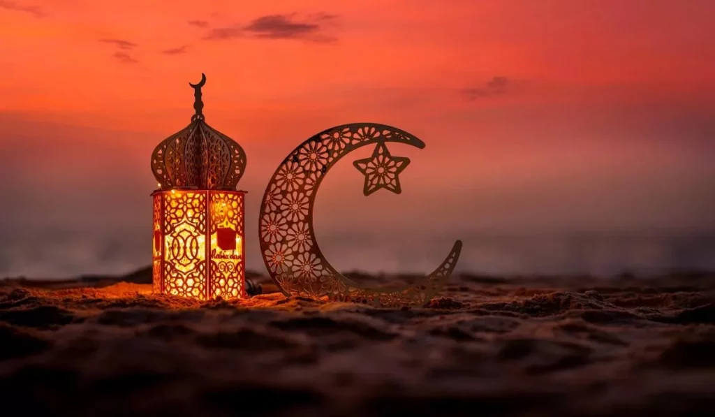 ramadan lantern crescent moon