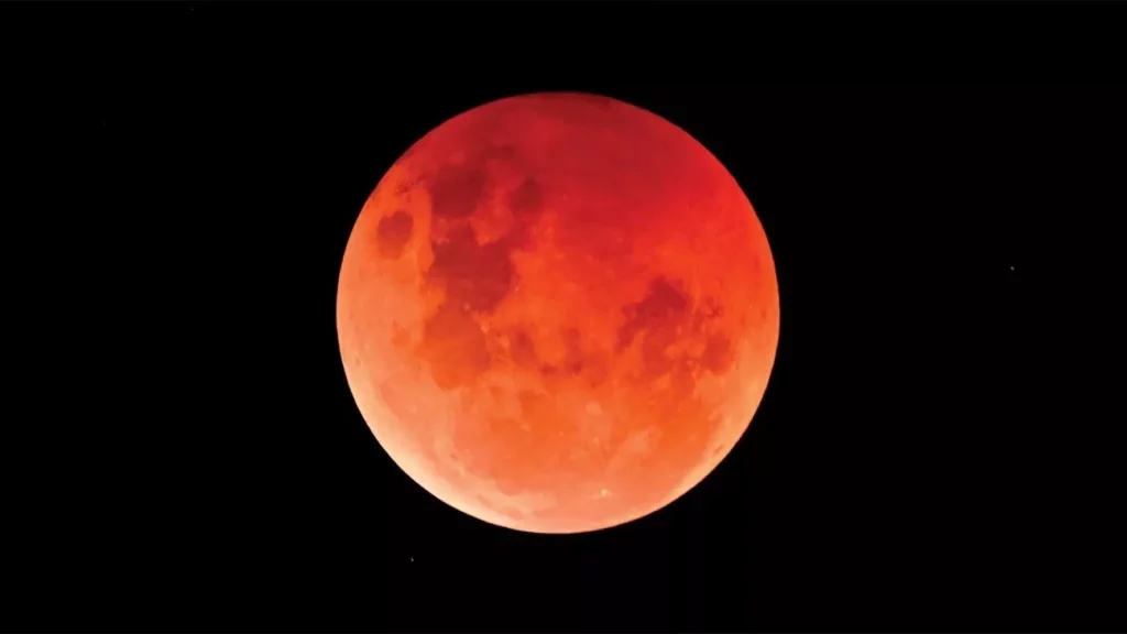 خسوف كلي للقمر في رمضان 2026